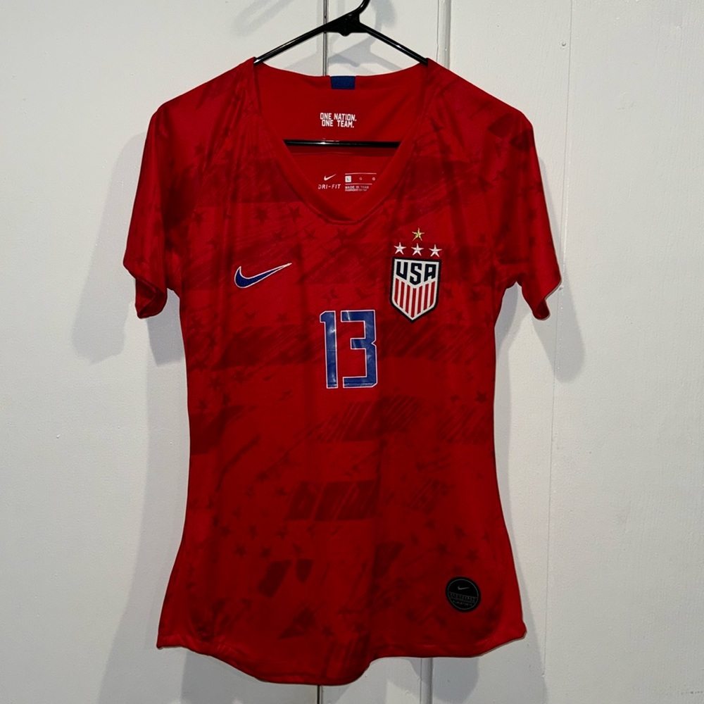 ❌SOLD❌ USA Women’s Soccer Jersey ⚽️🥅🏟️